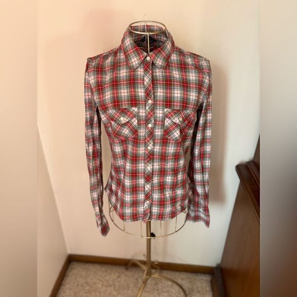 Abercrombie red plaid snap front long sleeve top size small 95 % cotton - Picture 2 of 11